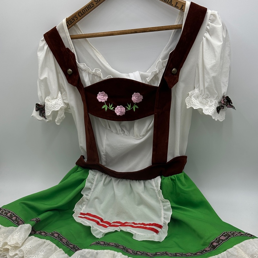 Oktoberfest Fraulein Green White & Brown Short Sexy 1Pc German Style Costume